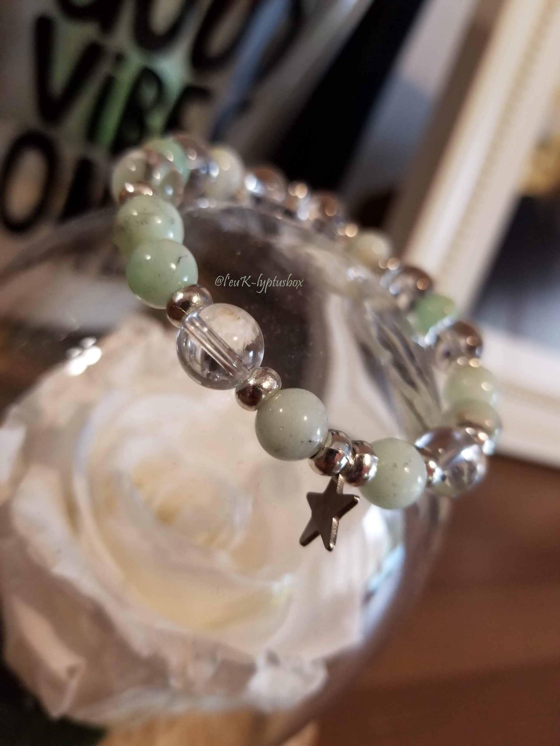 Bracelet en chryso sur boule de crystal