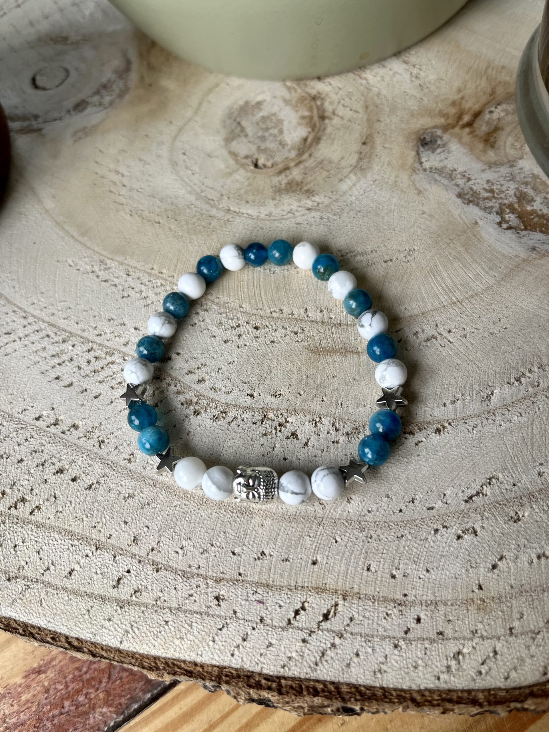 bracelet howlite