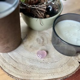 Coeur en quartz rose