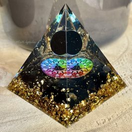 Orgonite en obsidienne noire